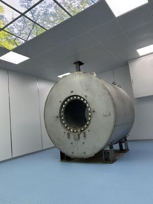 Ein guter Preis. 100dB Schutzwirksamkeit HF-Schutzraum mit modularer oder vor Ort konstruierter und anpassbarer Raumgröße für Faraday-Käfig-MRT Online